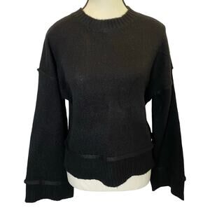 Double Zero Women's Knit Crewneck Sweater Size Small Black Bell Sleeve Winter
